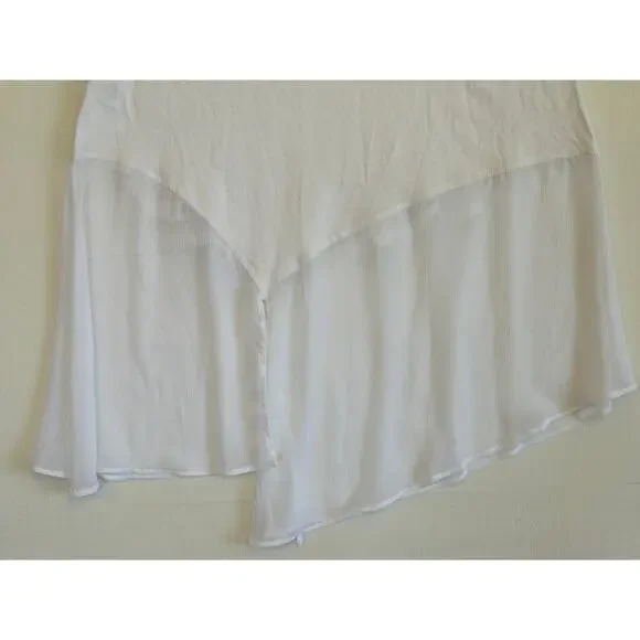 AKEMI + KIN Anthropologie Floral Embellished Women's Sz L White T-Shirt Top NWT - Picture 9 of 16